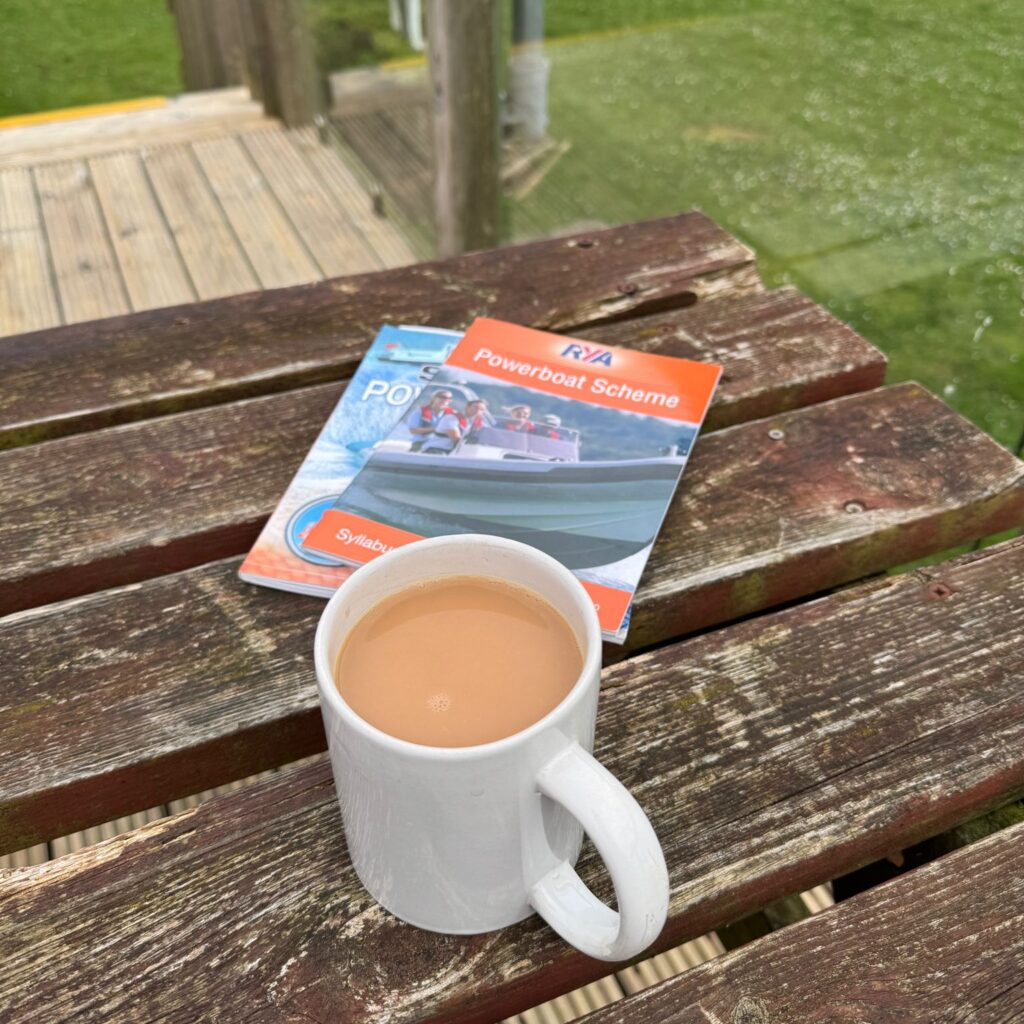 Mug with Powerboat Level 2 Syllabus